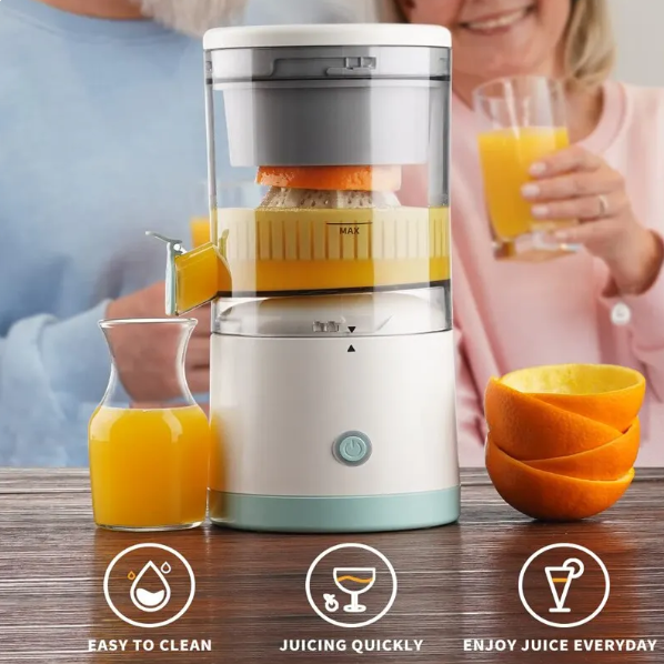 Electric Juice Extractor in use