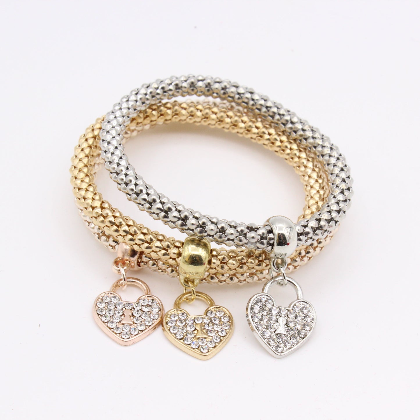 Factory direct European and American women's fashion trend inlaid rhinestone tricolor love personality elastic bracelet bracelet wholesale