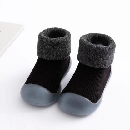 Floor socks children's autumn and winter plus velvet baby toddler shoes soft bottom indoor baby socks shoes non-slip boys and girls shoes and socks