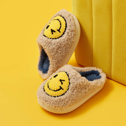 2021 autumn and winter children's cotton slippers for men and women baby cotton slippers cartoon cute wink smiley children's slippers cotton shoes